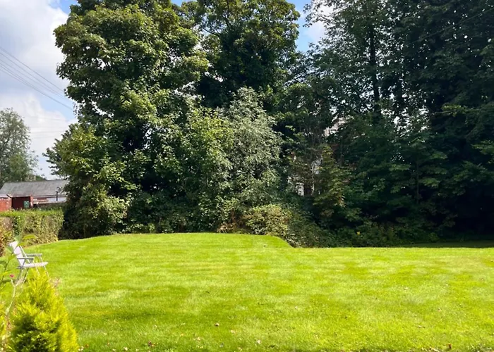 One Bedroom Apartment- Bec Chambers Ls *